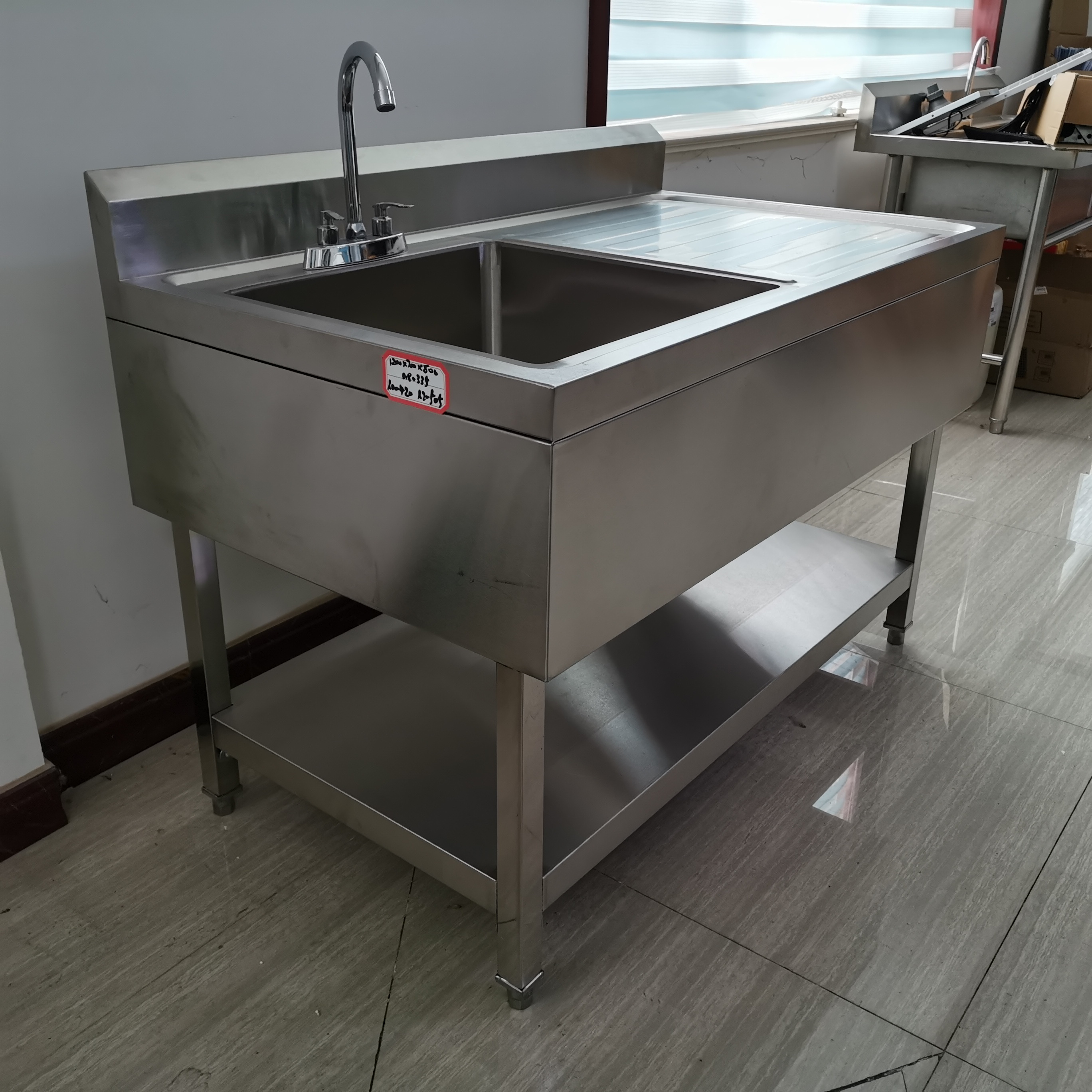 stainless steel commercial kitchen single sink bench with under shelf kichen equipment factory washing sink with drainboard