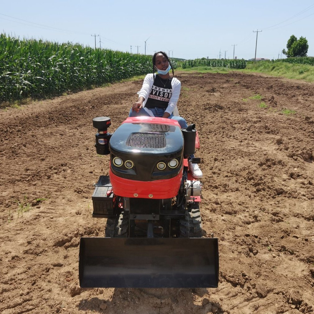 The Price Is Beautiful New Amphibious Powerful 35 HP Small Tractor With Auxiliary Equipment Mini Crawler Tractor For Sale