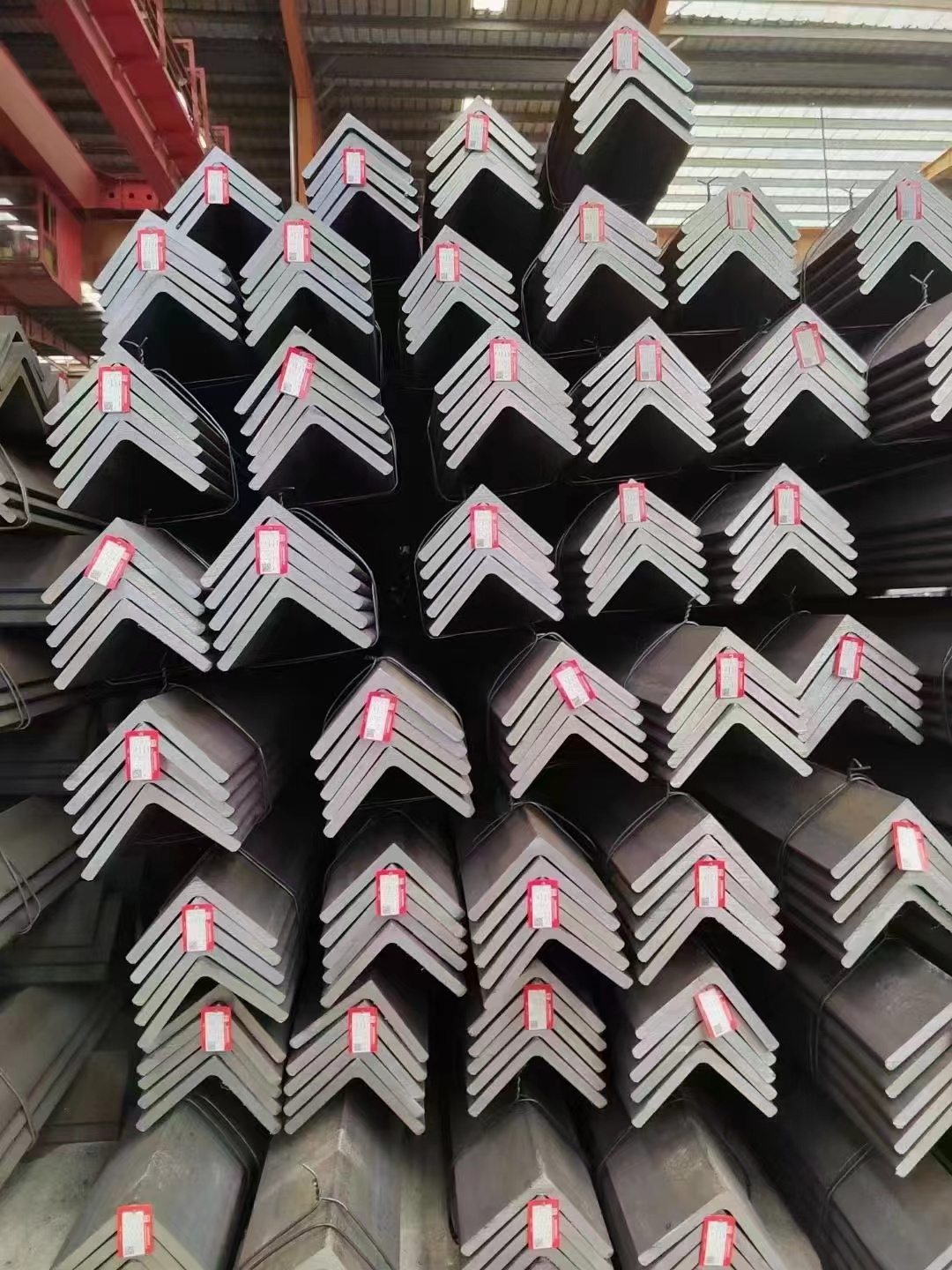 Carbon Steel Equal Angles with Bending Cutting Punching Welding Services