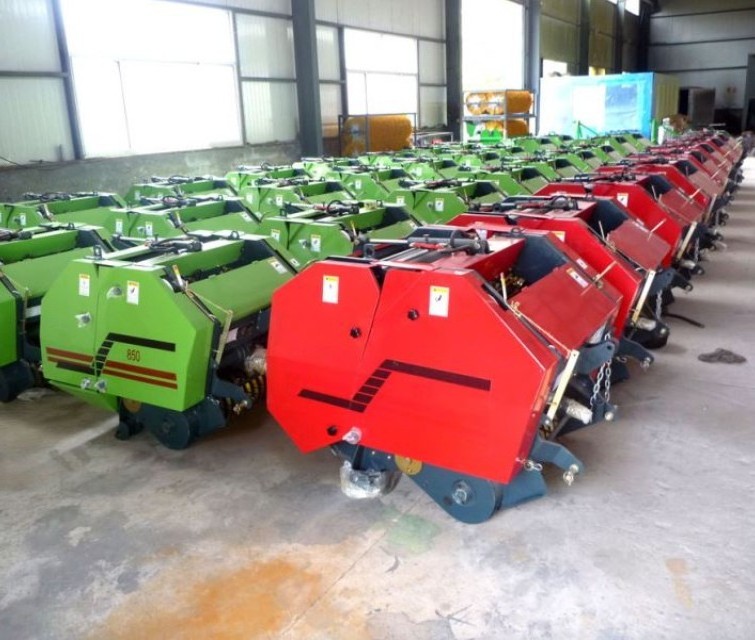 Straw rolling machine alfafa seed caeb mini round hay baler 850 for sale