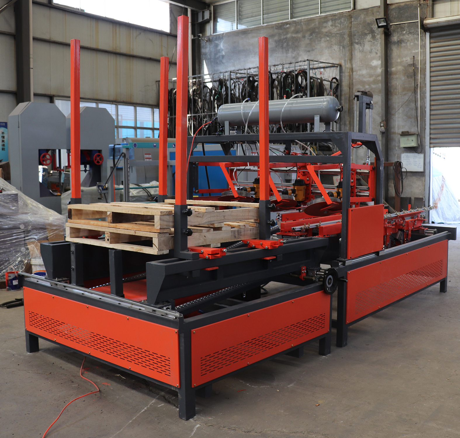 High-Efficiency Wooden Pallet Nailing Machine  Essential Woodworking Machinery for Pallet Production