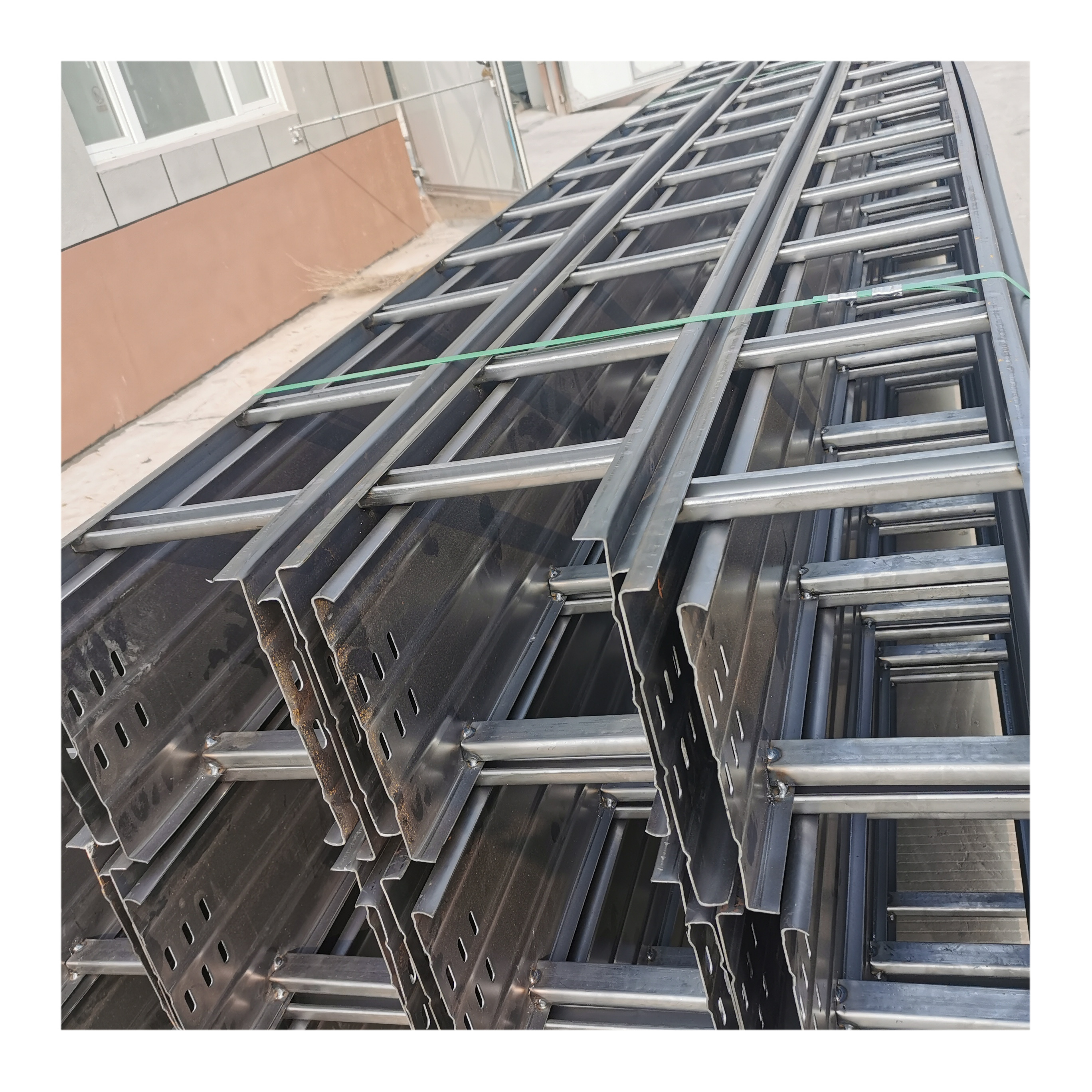 Factory Price Cable Tray Ladder 50Mm 100Mm 200Mm Outdoor Electrical Aluminium Heavy Duty Cable Tray Ladder