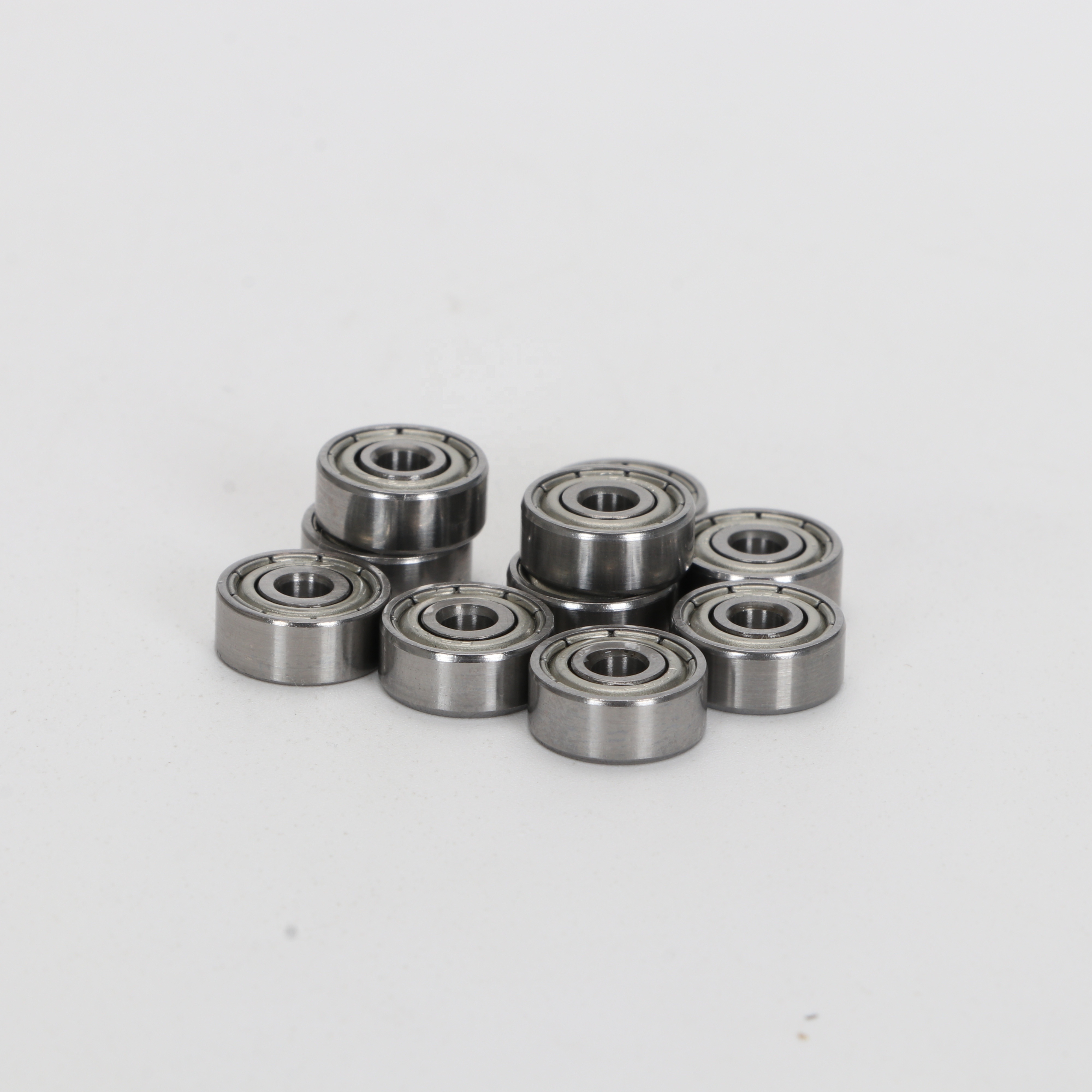 Micro deep groove ball bearing 608zz 2rs bearingMR85 MR93 MR95 MR104 MR105 ZZ 526z  si3n4 zro2 ball bearing miniature bearing