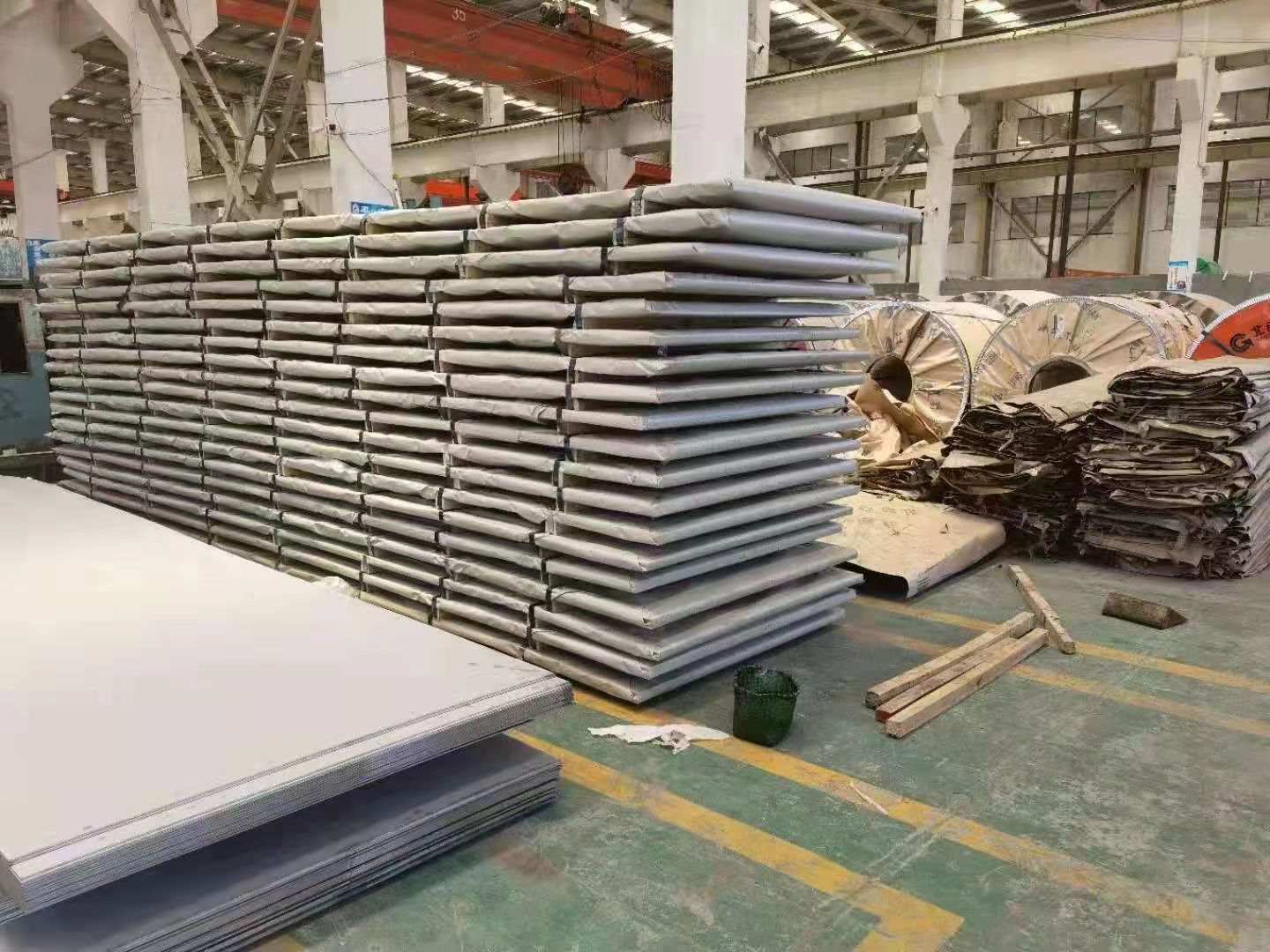 brushed sus400 1mm 4mm stainless steel plate embossed flat customized stainless steel molded plate3cr12 321 316ti