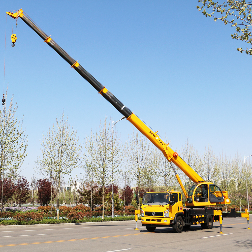 Truck and trailer mounted crane crane 25 ton