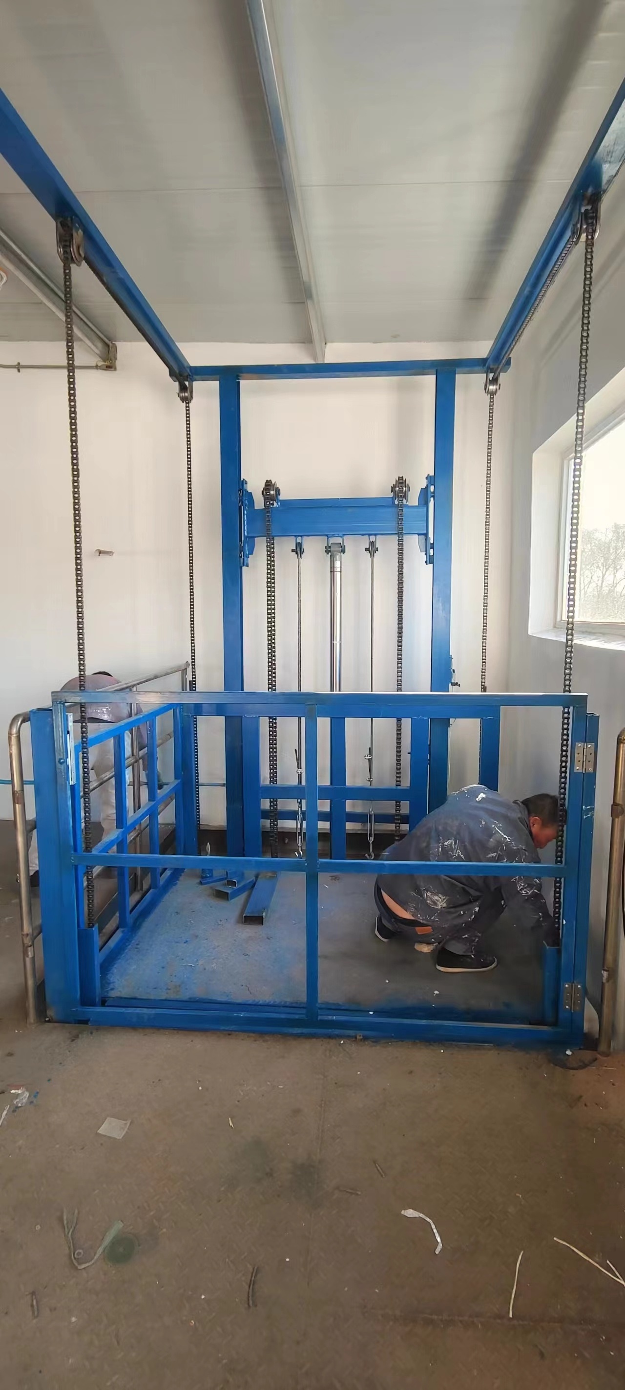 elevator warehouse cargo lift freight elevator price small goods lift hydraulic lifting cargo elevator