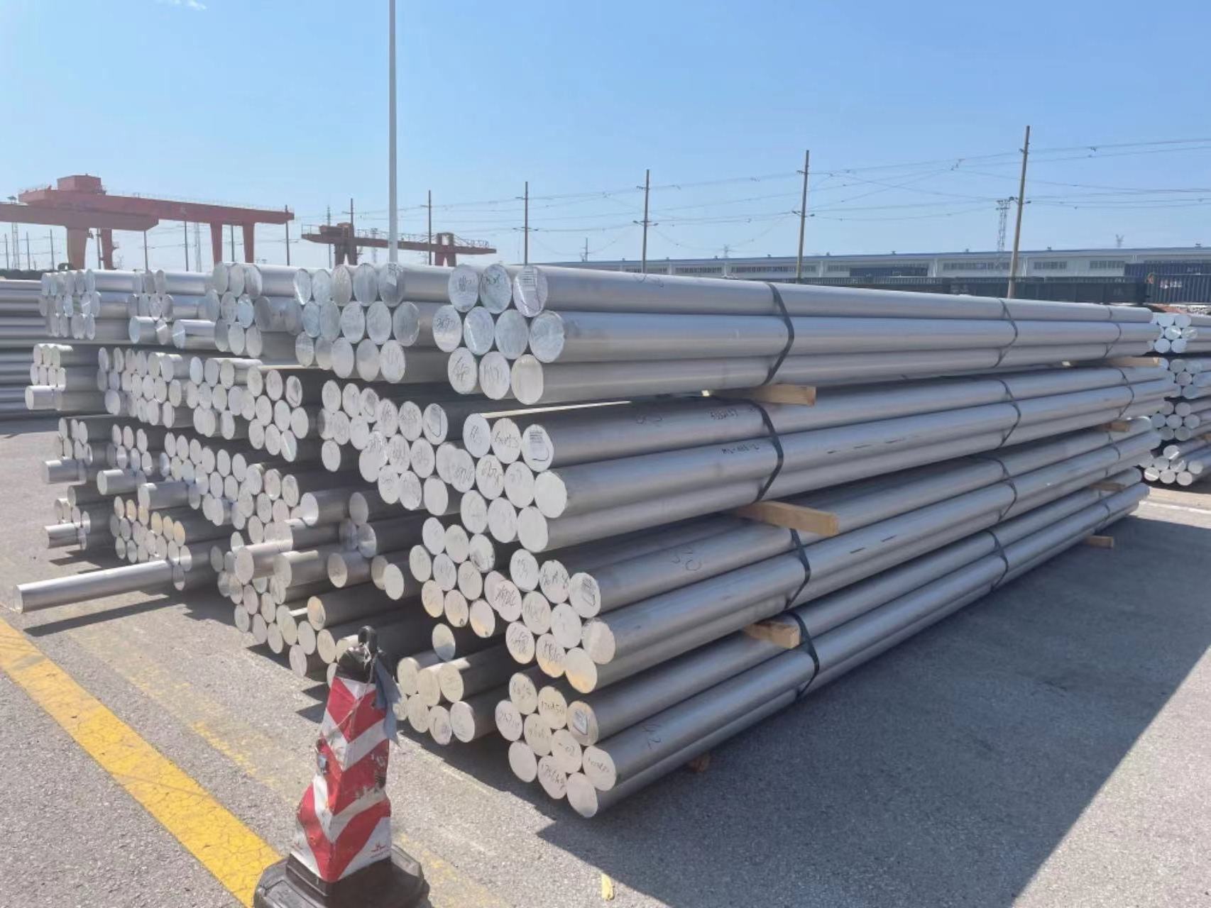 Good Quality Aluminum Rod Price Per Kg Aluminum Billet 6061 6063 Alloy Aluminum T5 T6