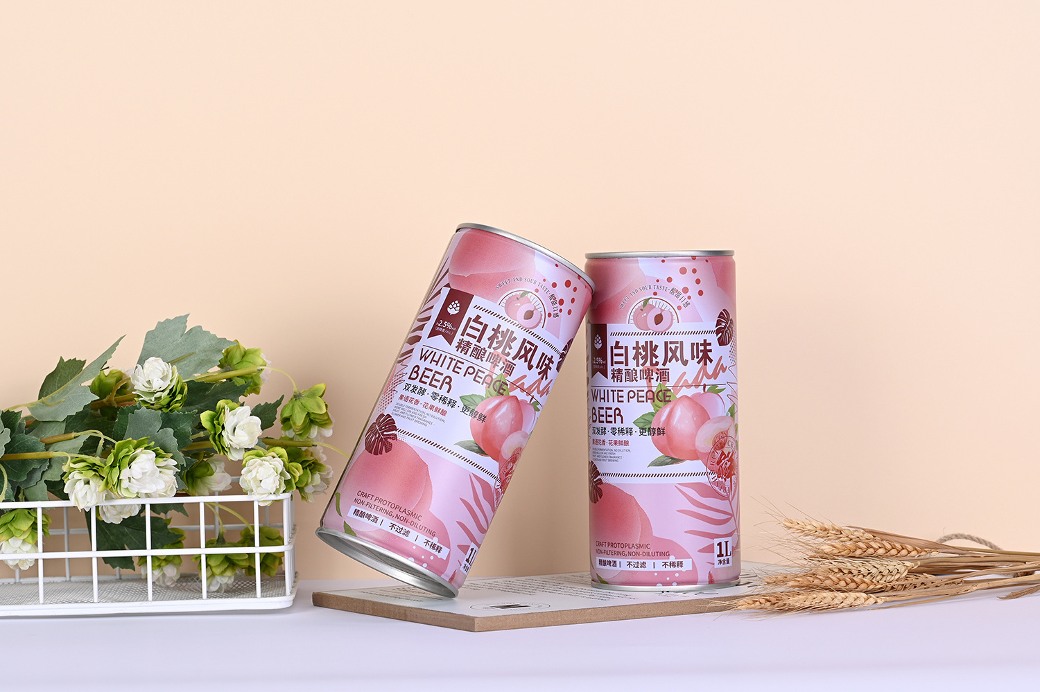 OEM custom China JINBOSHI brands white peach pineapple plum fruit honey flavor wheat beer drinks 330ml 500ml 1000ml 2.5%vol