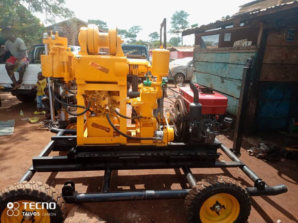 Xy-180 Crawler Hydraulic Drilling Rig/deep Borehole Water Well Driller For Hard Rock Or Soil