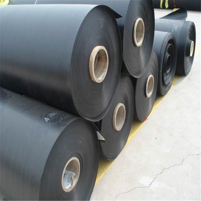 China 1m to 8m wide white EPDM rubber lining waterproofing membrane pond liner