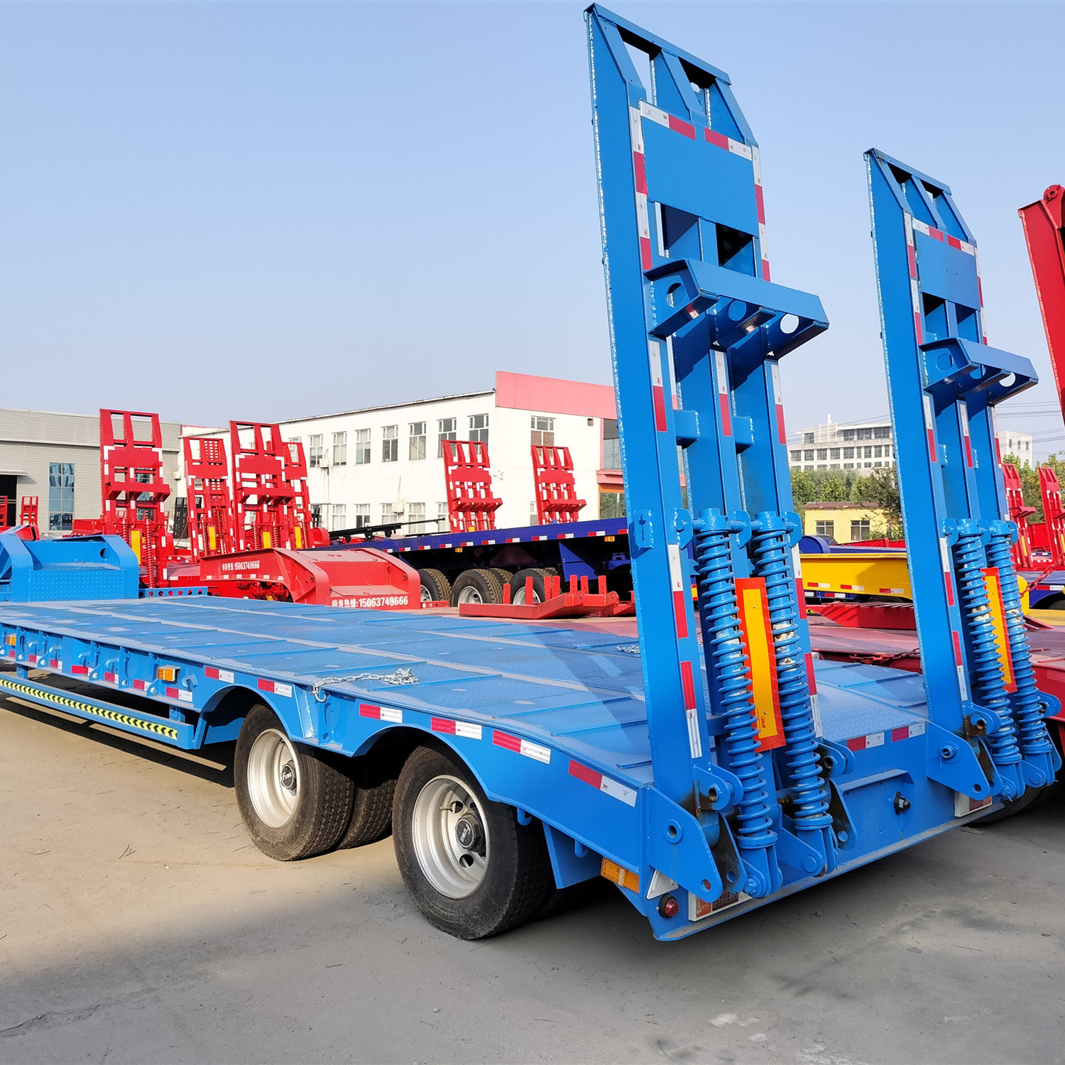 Best Design Export quality 3axles 20ft 40ft Container Transportation 60-100tons Flat Bed Flatbed Truck Semi Trailer In Africa