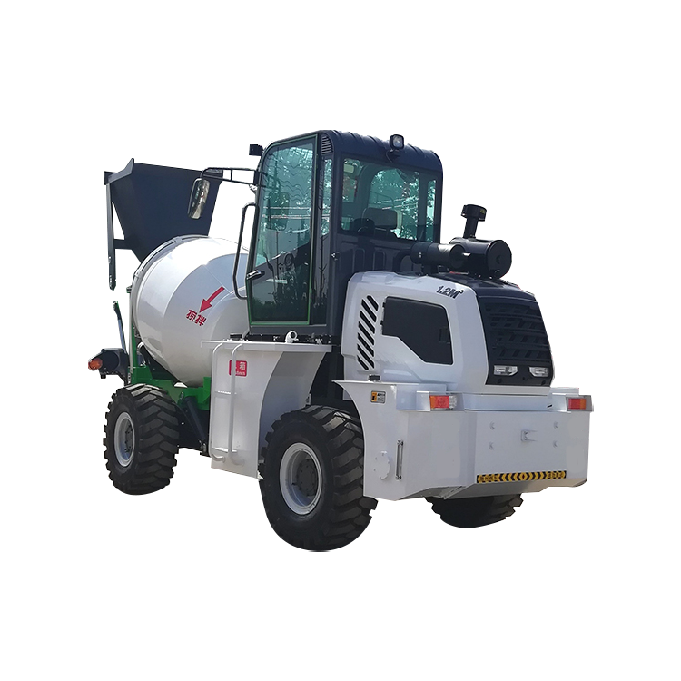 New type mobile self-feeding concrete mixer 3 cubic meters concrete mixer truck