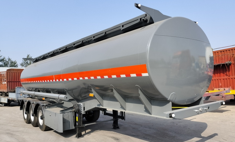 New and Used Fuel Tanker for Sale Tanker Truck Trailer High Quality Crude Oil Tank 3 Axles Container Side Lifter tractor trucks