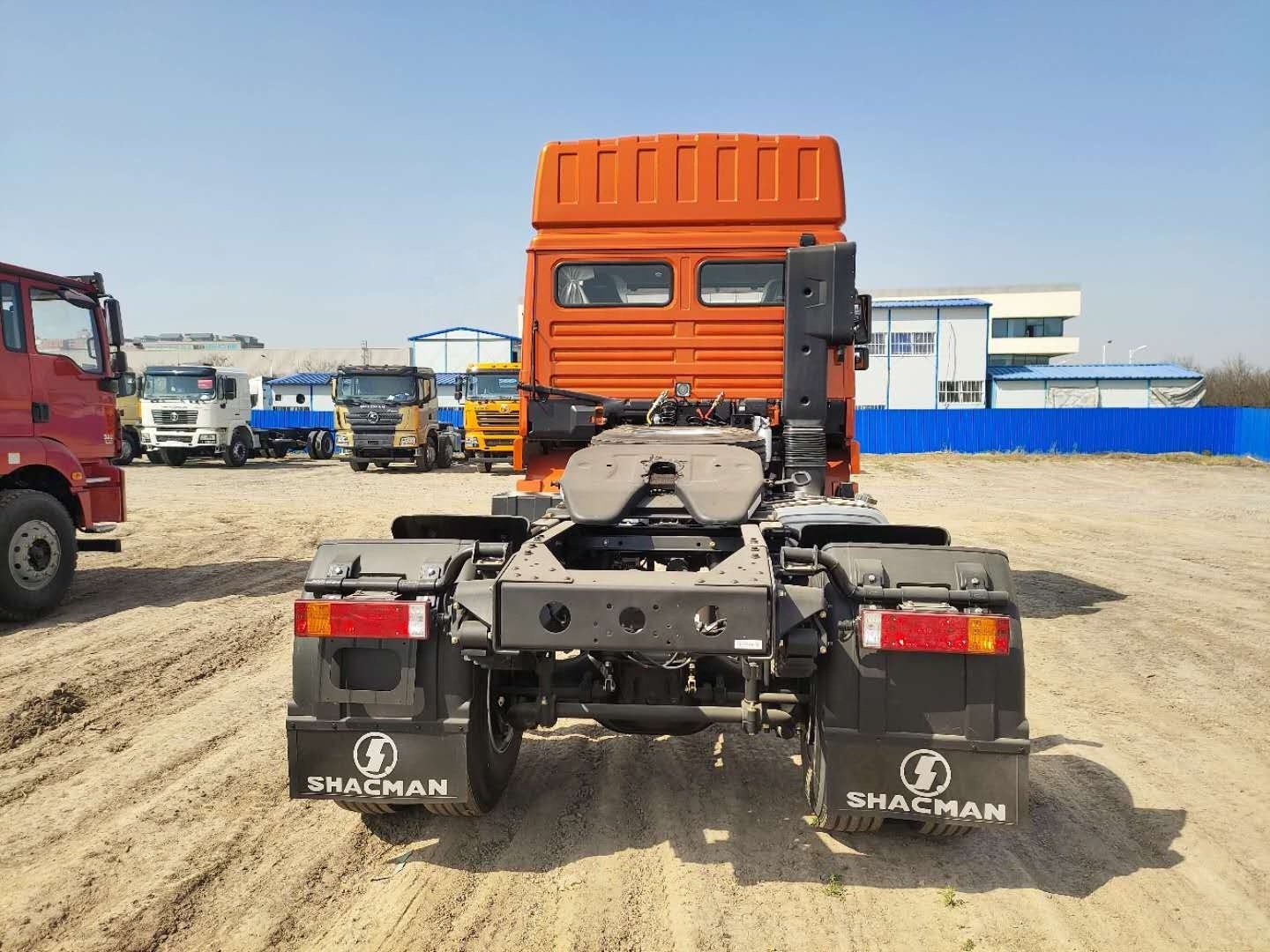 China Heavy Duty Shacman Sx4255nt324 6x4 All Wheel Drive Tractor Truck Head For Sale