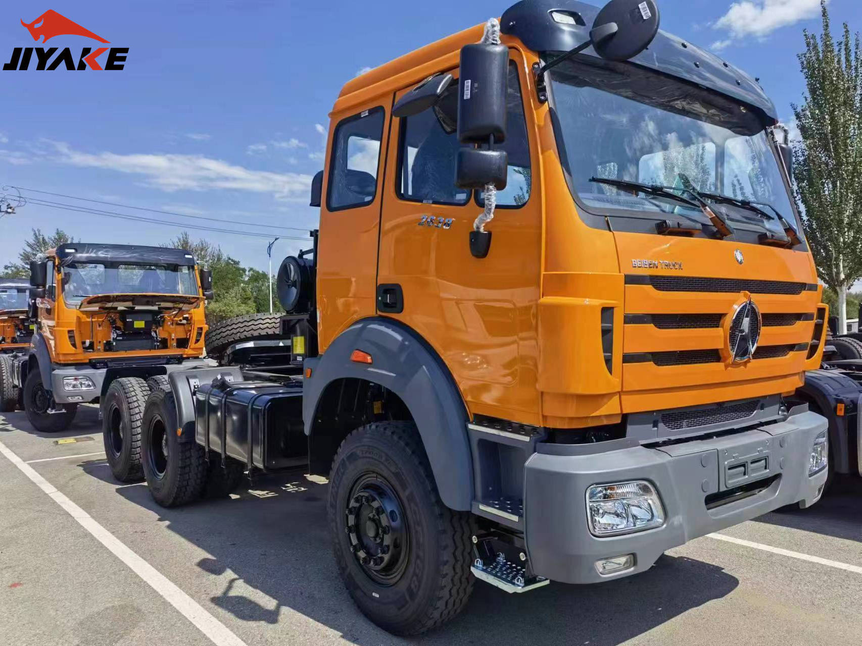 4X2 Shacman Semi Mini Low Price Trade Tractor Trucks For Sale In China