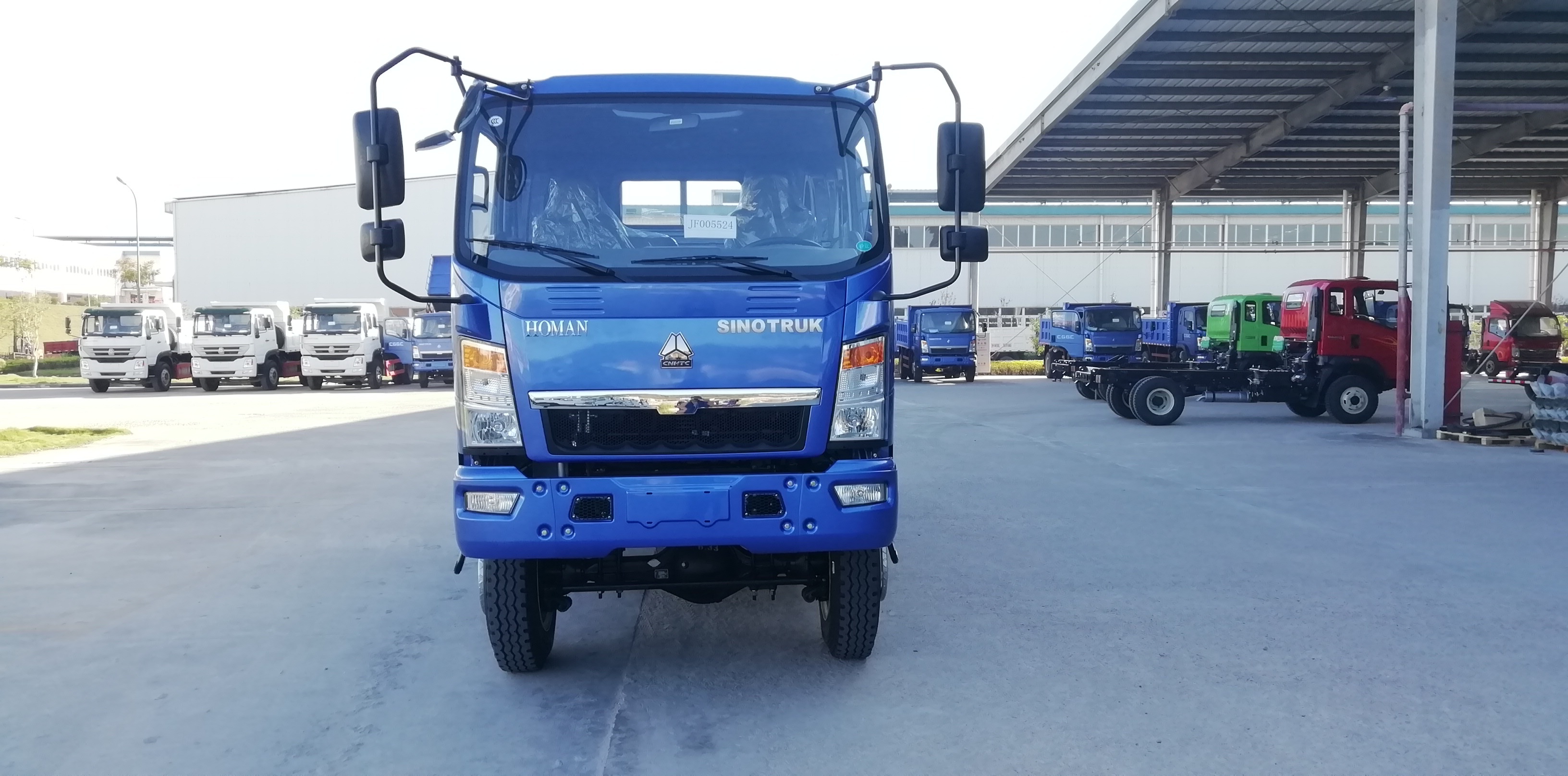 Sinotruk New truck light truck 4x2 4x4 howo small cargo truck good quality 5 ton 6 ton 8 ton for sale