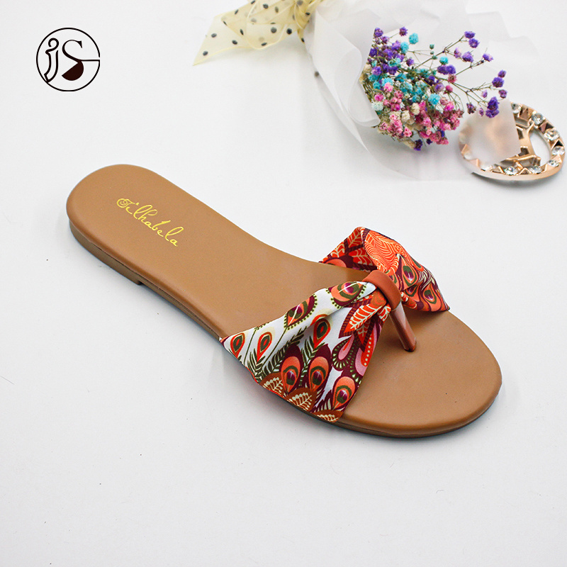 New design cheap wholesale colorful Flip flops women