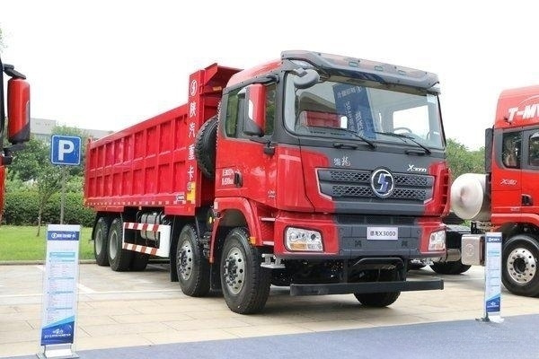 Dump Light Small Howo Cargo Truck Camion De Carga 6x4 Sinotruk Angola 30 40 50 Ton Camera 10 ACC Automatic WEICHAI Truck 4x4