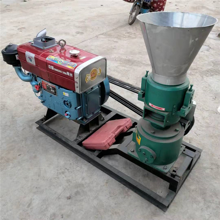 Feed machine, electric breeding pellet machine, cow feed pellet machine