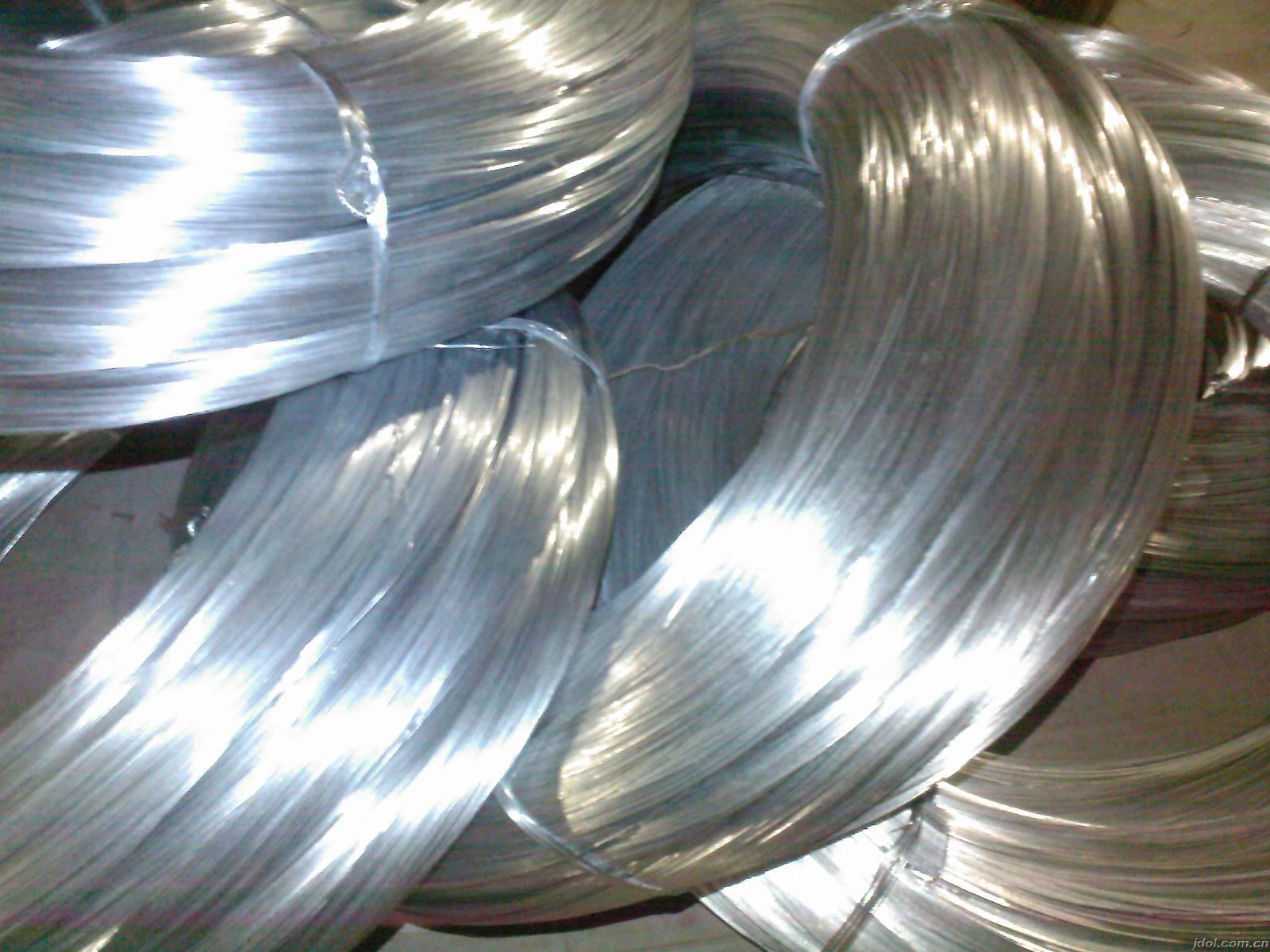 0.45mm to 0.5mm gi galvanized steel wire for making nails and screwssteel wire rod