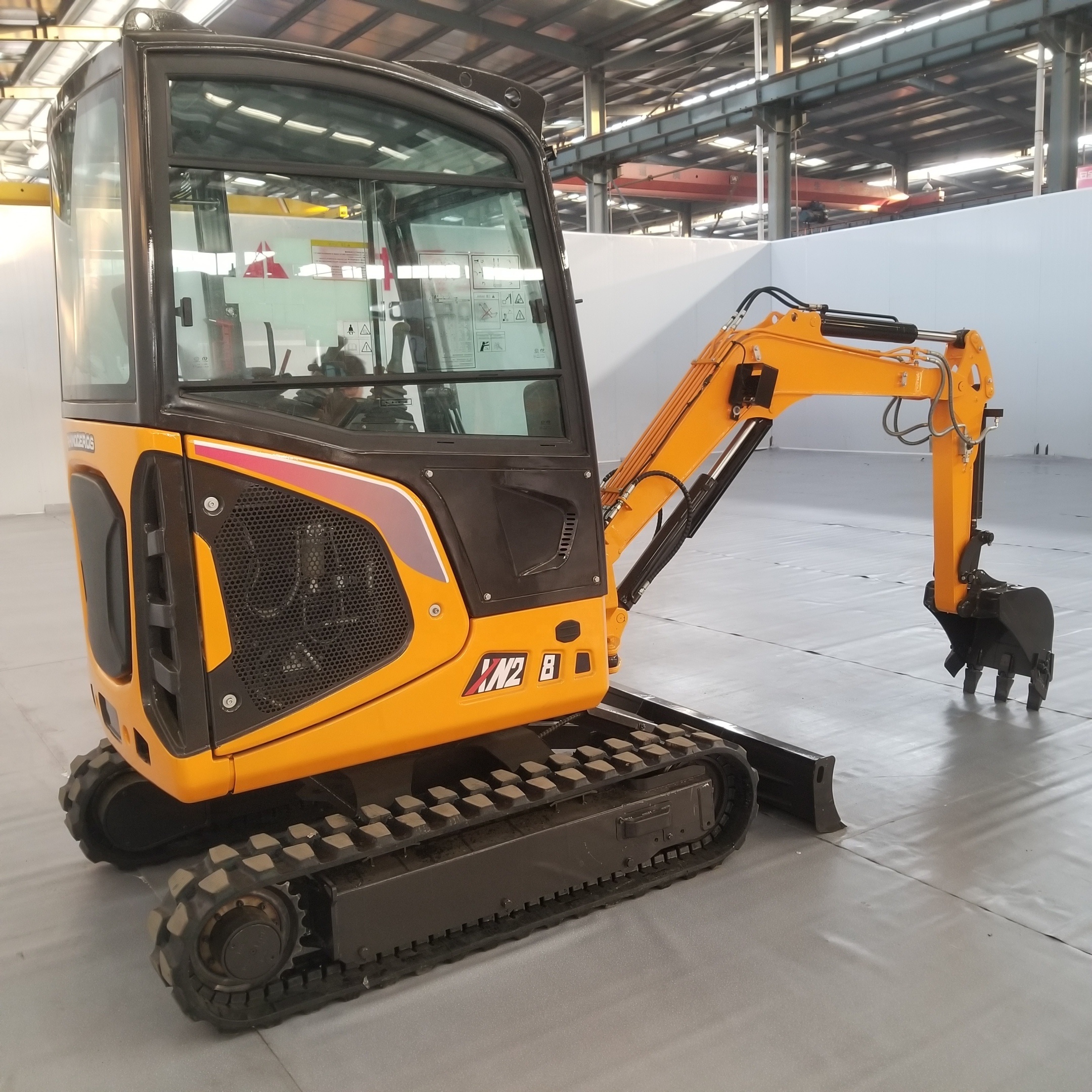 Irene New cheap mini excavator Hydraulic small digger crawler excavator 2 Ton 3 Ton 3.5 Ton  2800kg  XN28