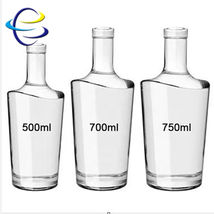 wholesale 750ml 700ml 500ml forst empty whisky liquor bottle remy martin glass bottle for liquor corked