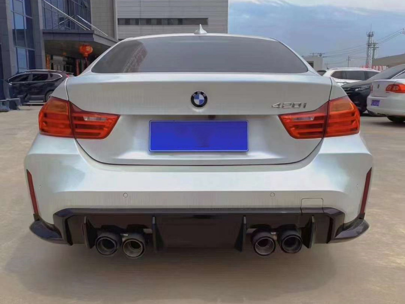 M4 style body kit is suitable for BMW 4 series F32 modified F33 original G82 wide body enclosure kit