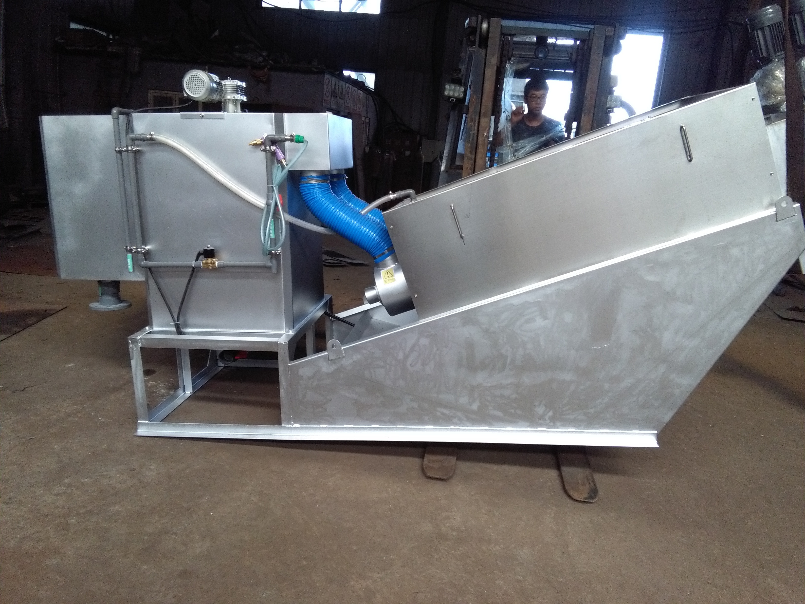 Screw press dewatering machine sludge dewatering screw press