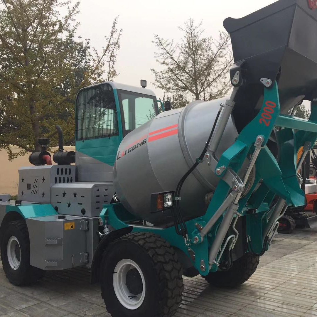 Small Self Loading Concrete Mixer Truck with 1.5 Cubic Meters Capacity Concrete Pump Diesel Engine Concrete Mixer Engine H15