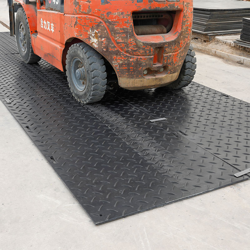 OEM ODM HDPE Road Mat Interlocking Heavy Duty Excavator Floor Mat Plastic Extruded HDPE 4x8 ft Ground Protection Mats