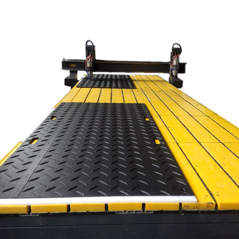 OEM ODM HDPE Road Mat Interlocking Heavy Duty Excavator Floor Mat Plastic Extruded HDPE 4x8 ft Ground Protection Mats