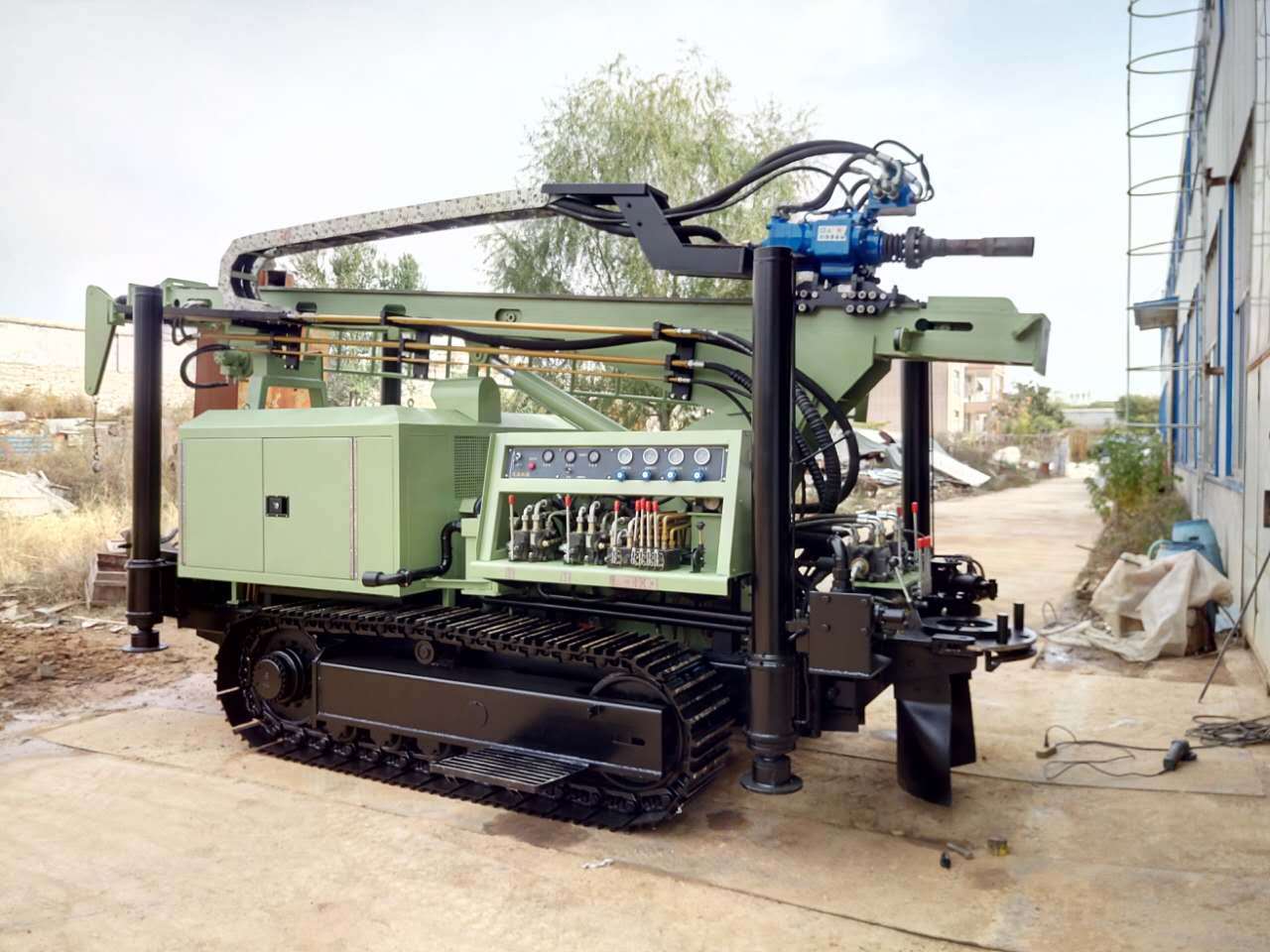 350m EPA tier 4 diesel crawler borehole drilling machine SLY550