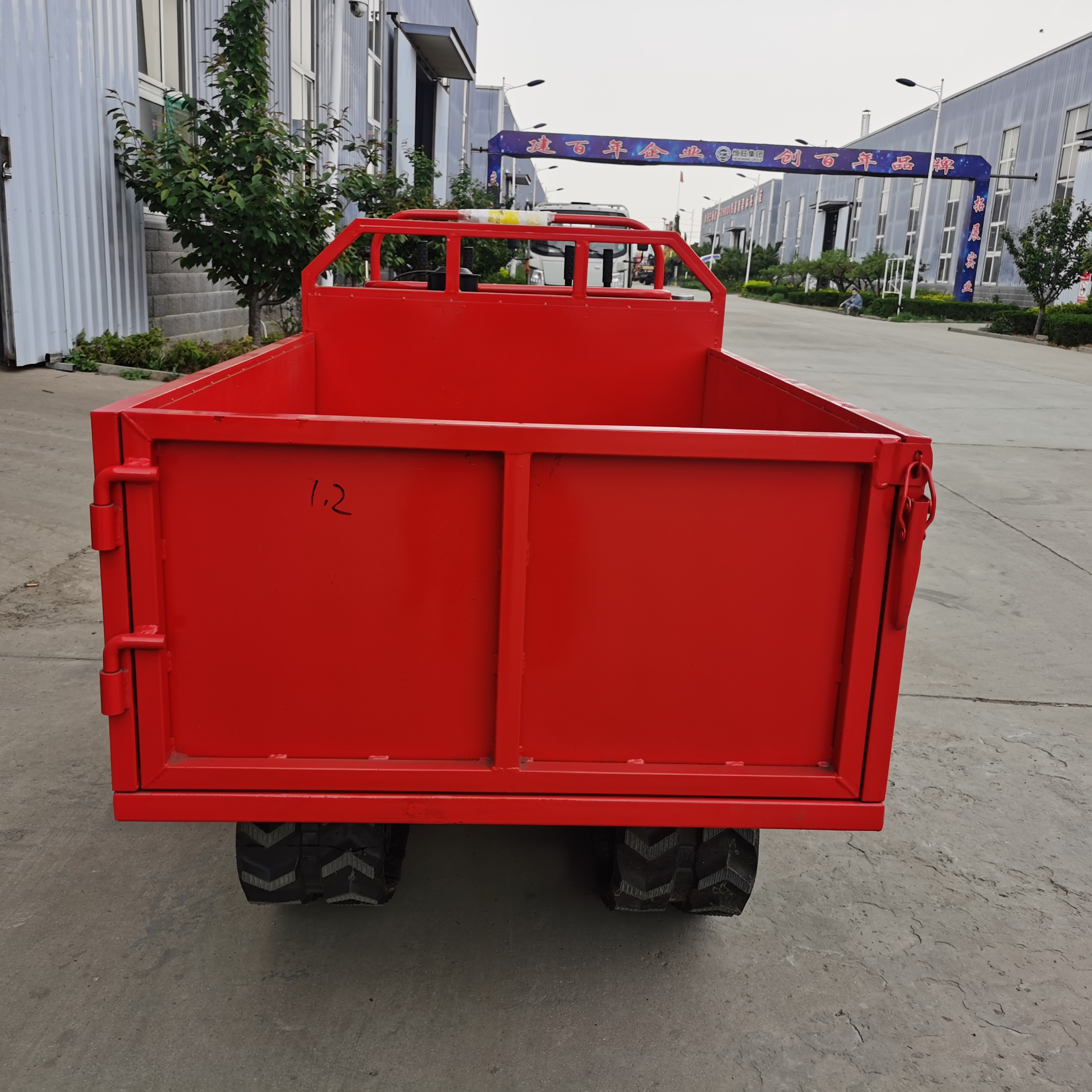 500 kg wheeled trolley Mini dump truck with mini field dump truck Mini Transporter Crawler transporter with hydraulic dump