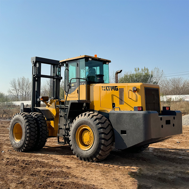 heavy off road forklift 10 ton 15 ton 20 ton rough terrain forklift with enclosed cabin