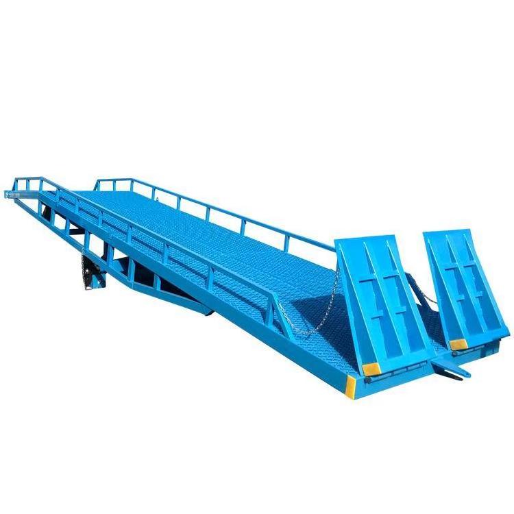 Warehouse Hydraulic Mobile Adjustable Leveling Forklift Truck Ramp Container Cargo Loading  Unloading Bridge Yard Dock Ramp