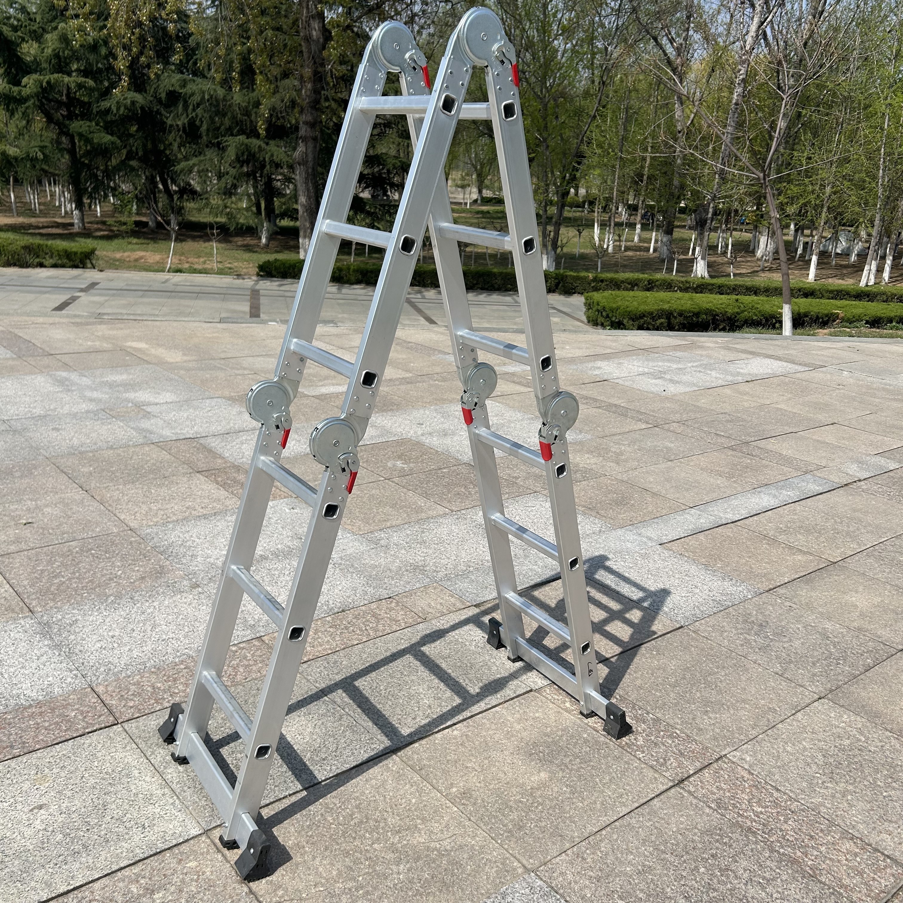 Customized Aluminum Compact Ladder 4 x 2 3 4 5 6 8 12 16 20 24 Foot