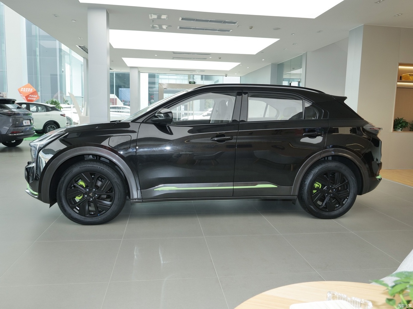 New energy electric vehicles electric Suv Ev Car Nezha U 2023 Nezha U-II challenge version energy vehicles for adults