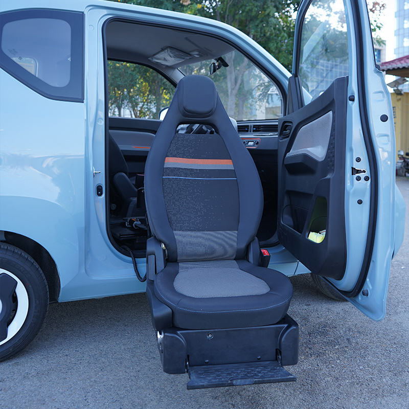 Retrofit disabled swivel car seat for people with reduced mobility