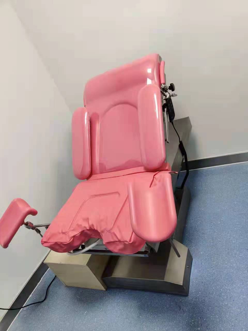 electric chair gynecology labor and delivery beds hydraulic gynecology chair& obstetric table