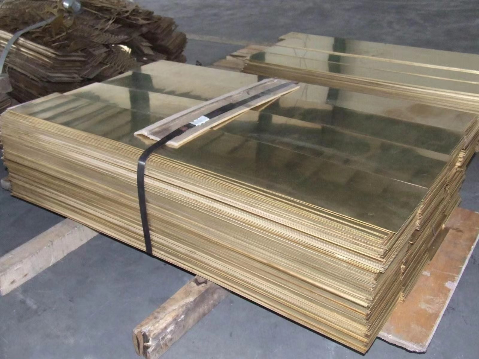 Customized 99.9% Pure C10200 C10300 C11000 C12000 T1 T3 Brass Plates Red Copper Sheets