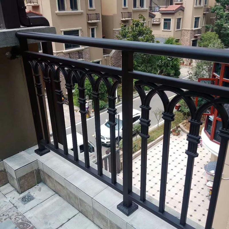 Manufacturer Cheap aluminum profiles/aluminum alloy outdoor fence/balcony aluminum picket fence for sale