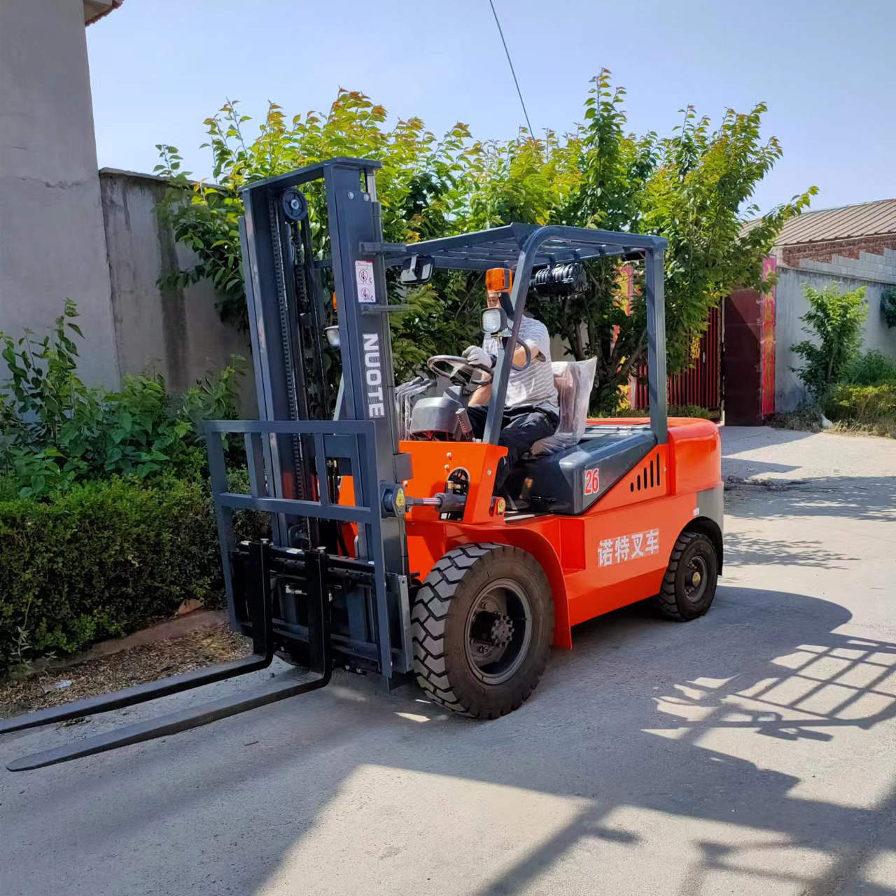 2024 Japanese ISUZU/ Yanmar/ Mitsubishi engine 2.5ton 3ton 3.5ton Diesel forklift Farm Used Animal Forklift