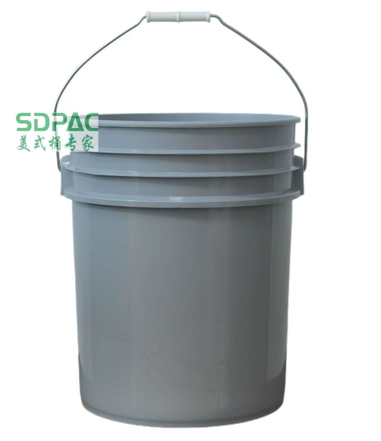 Synthetic Marine Motor Oil Pail (5 Gallons)- Bucket (18 kg)- 5 Gallon Pail Pour Spout Lid