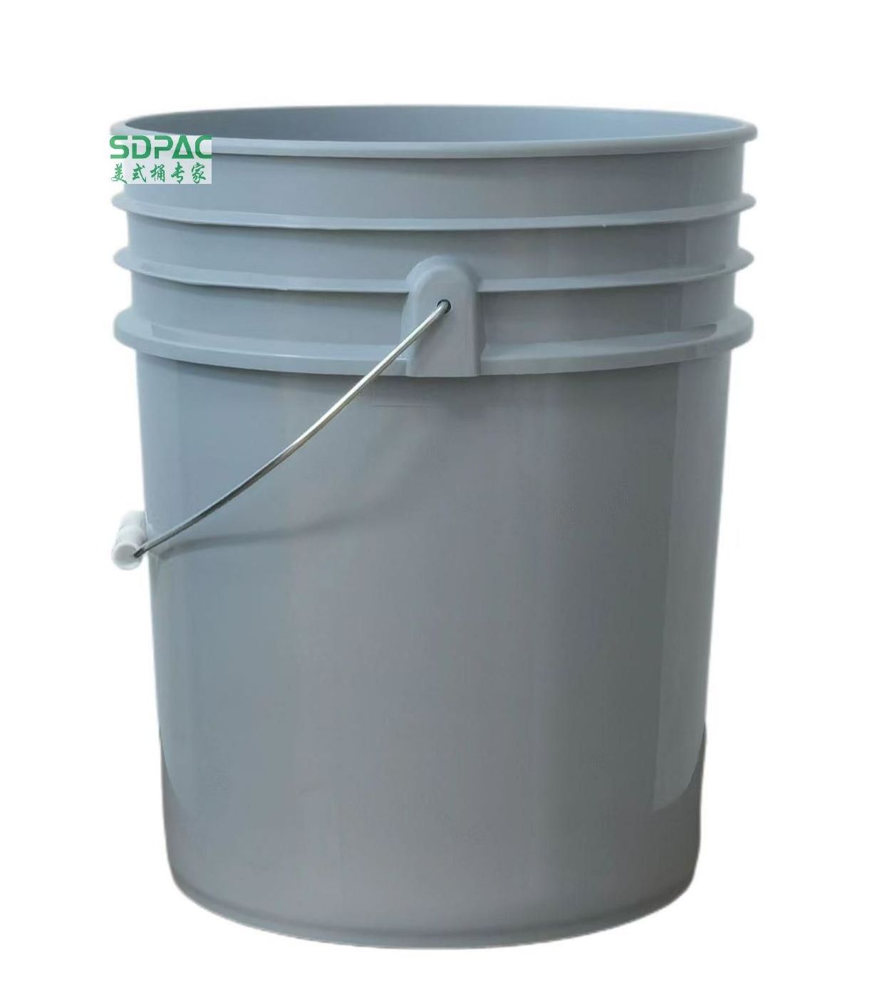 Synthetic Marine Motor Oil Pail (5 Gallons)- Bucket (18 kg)- 5 Gallon Pail Pour Spout Lid