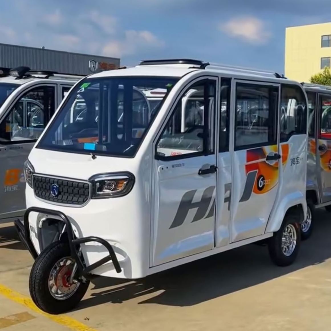 New Electric Tricycle Haibao Liebao Fully Enclosed Cabin Passenger Three Wheel electric tricycle