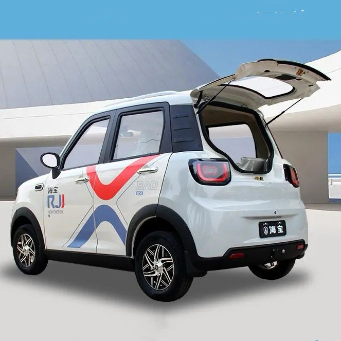 4 seats no license requirements adults low speed high quantity enclosed mini electric car Factory Direct Sales Adult