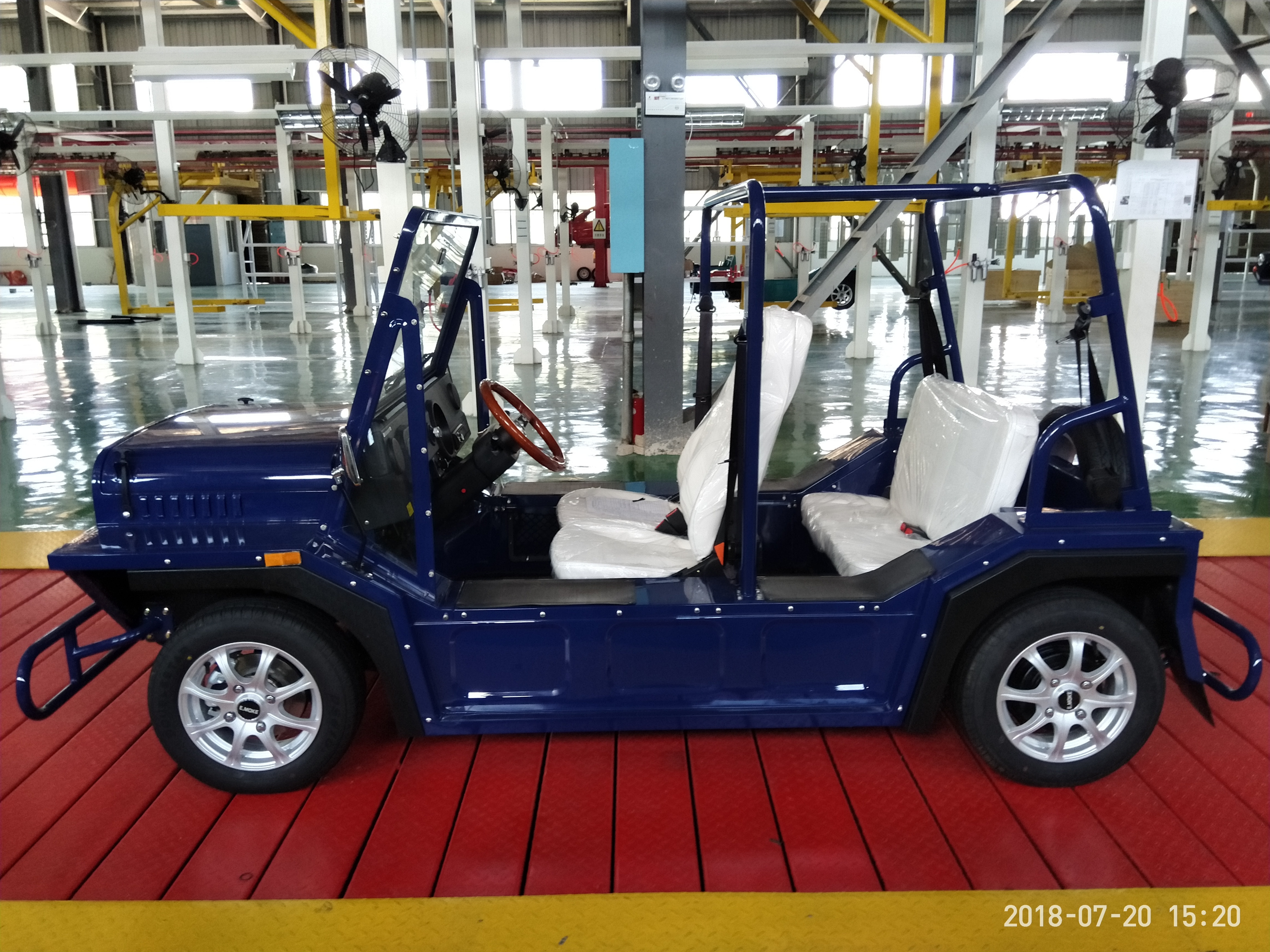 EEC Certificate China 72V 96V 4 Seats Customized Body Color Mini Moke Car Street Legal New Electric Mini Moke Parts