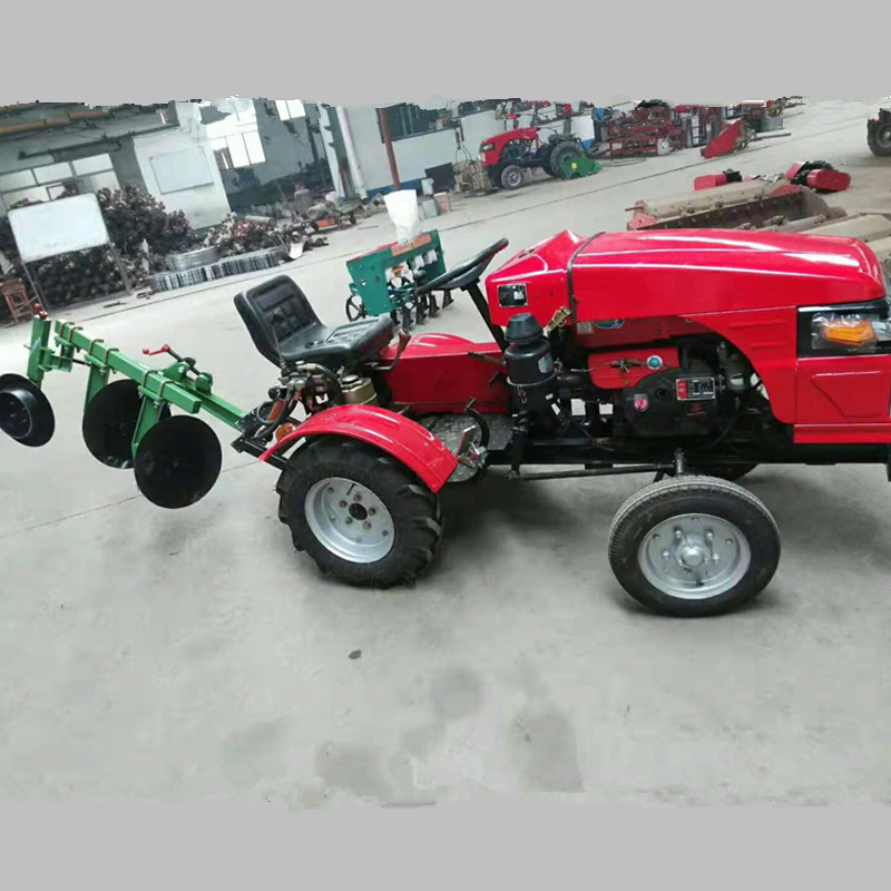 China batch supply 18hp four wheel farm mini tractor for sale with disc plough