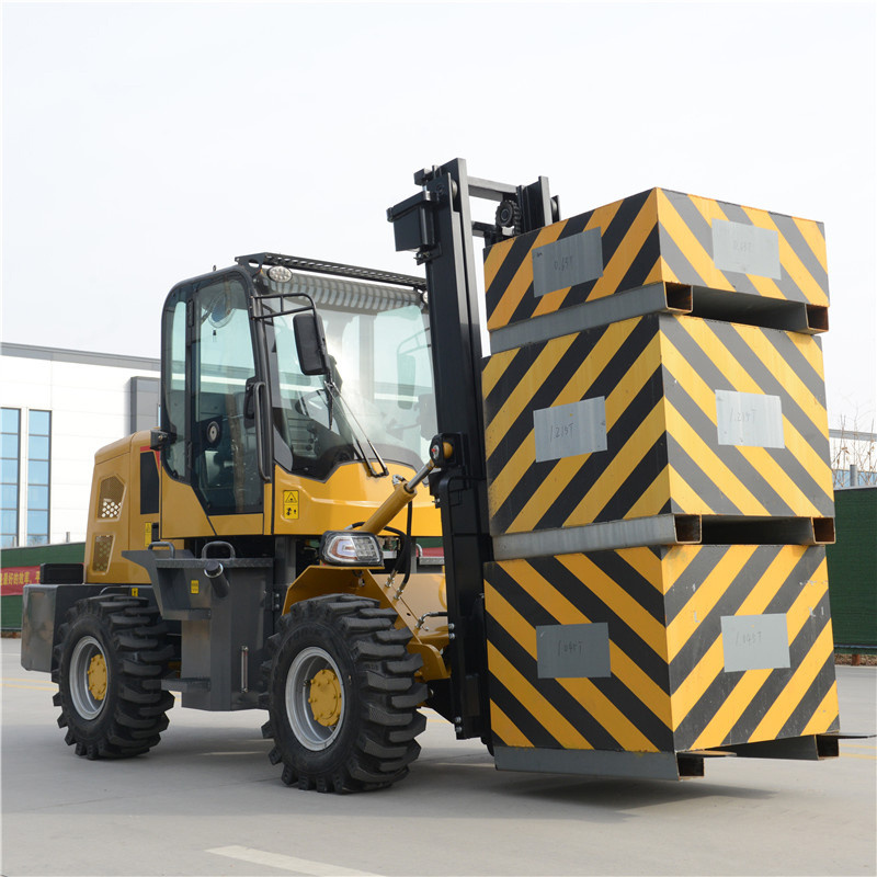 Hight Reach 5M Engine 4X4 Forklift Truck With Hyundai Cherry Picker Forklift Lamp Price