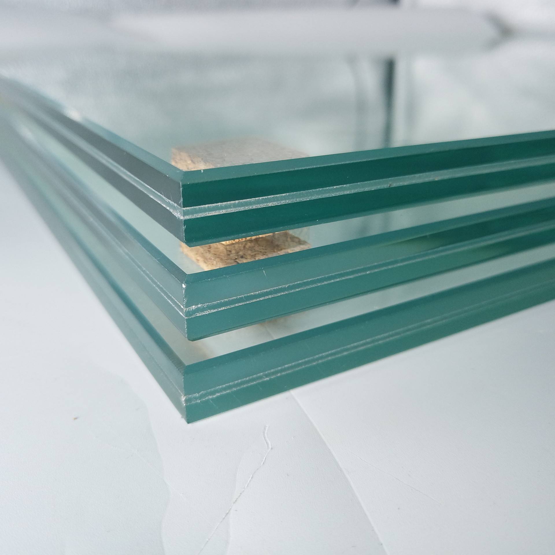 6mm 8mm 10mm 12mm 16mm Clear Float Glass Tempered Laminated Glass Manufactures